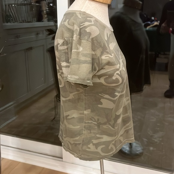 GUC Current Elliott tshirt - Picture 3 of 9